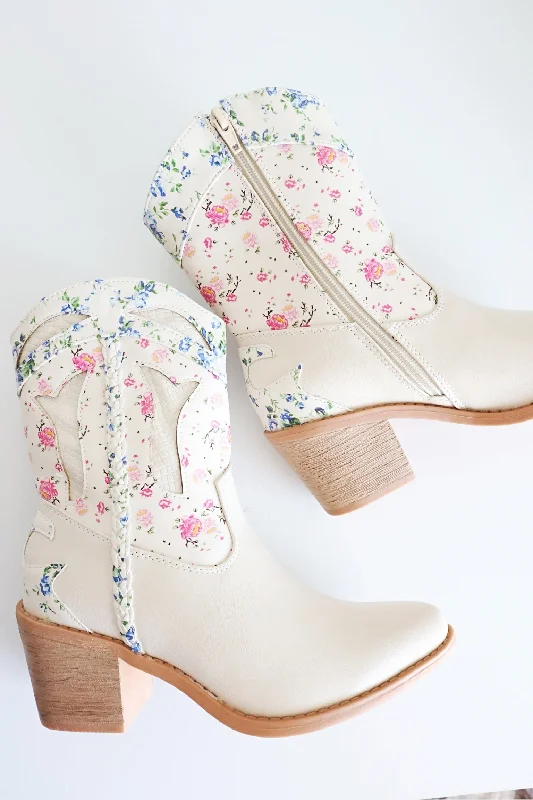 Flora Boot